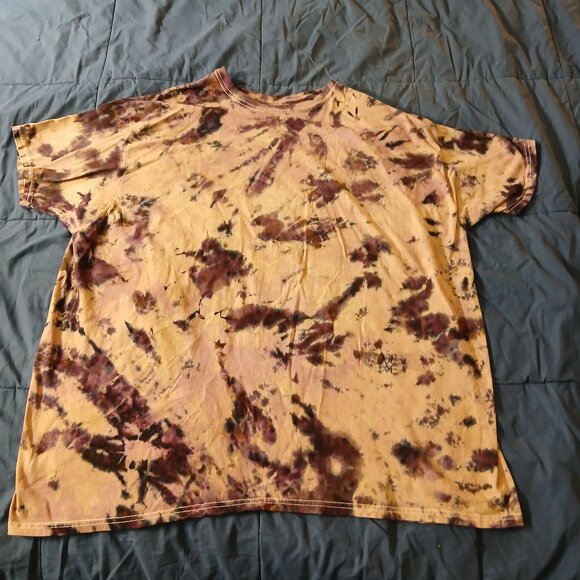 Another Fantasy Animal? Tie Dyed Brown & Purple Hanes Crew Neck Cotton T-shirt - Picture 1 of 5